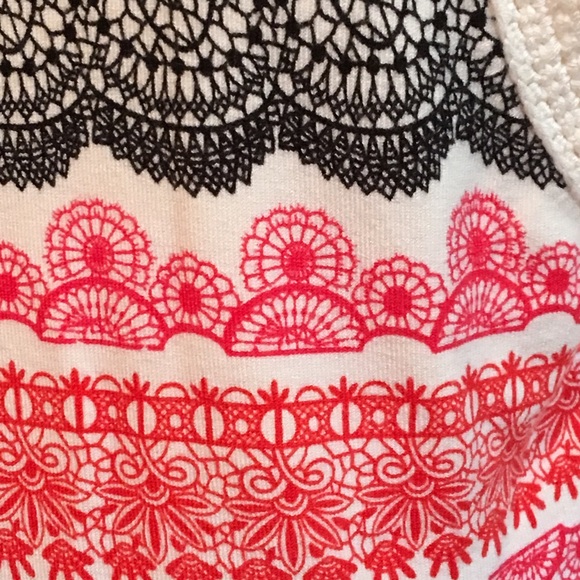 Aubergene • Classy Knit Tank - Picture 5 of 7